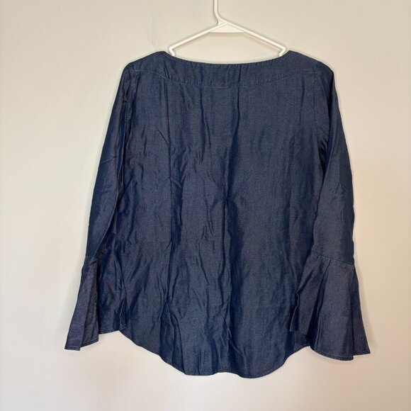 ANN TAYLOR FACTORY Pullover Women's XS Petite Denim Bell Sleeve Round Hem - Picture 4 of 4